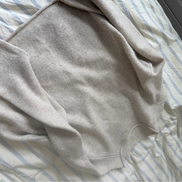 Nikki Charon oat color Sweater